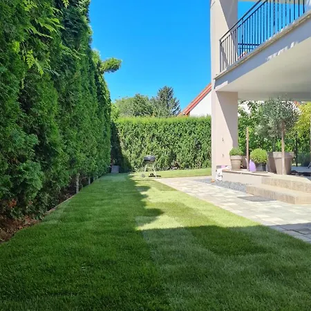 Darnay20 Vendeghaz アパート Gyenesdiás