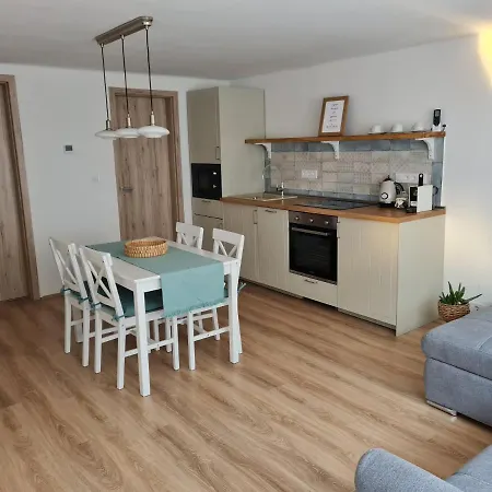 Darnay20 Vendeghaz *